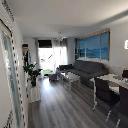 Apartamento ático Con Acceso Directo Al Mar Miami Platja (Miami Playa)